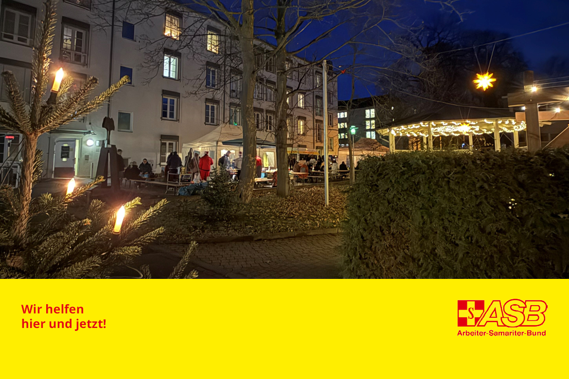 Weihnachtszauber im ASB Wohnzentrum: Ein Markt voller Wärme und Gemeinschaft