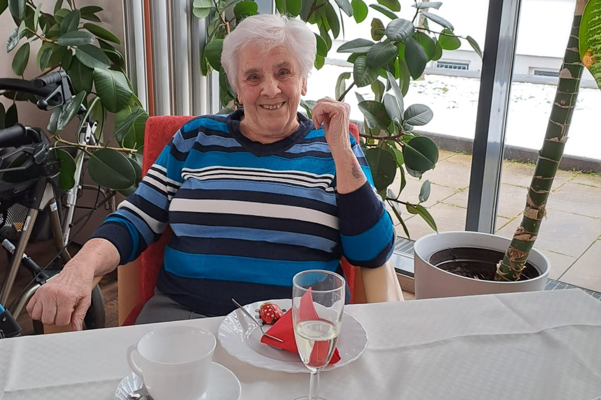 Frauentag im Altenpflegeheim