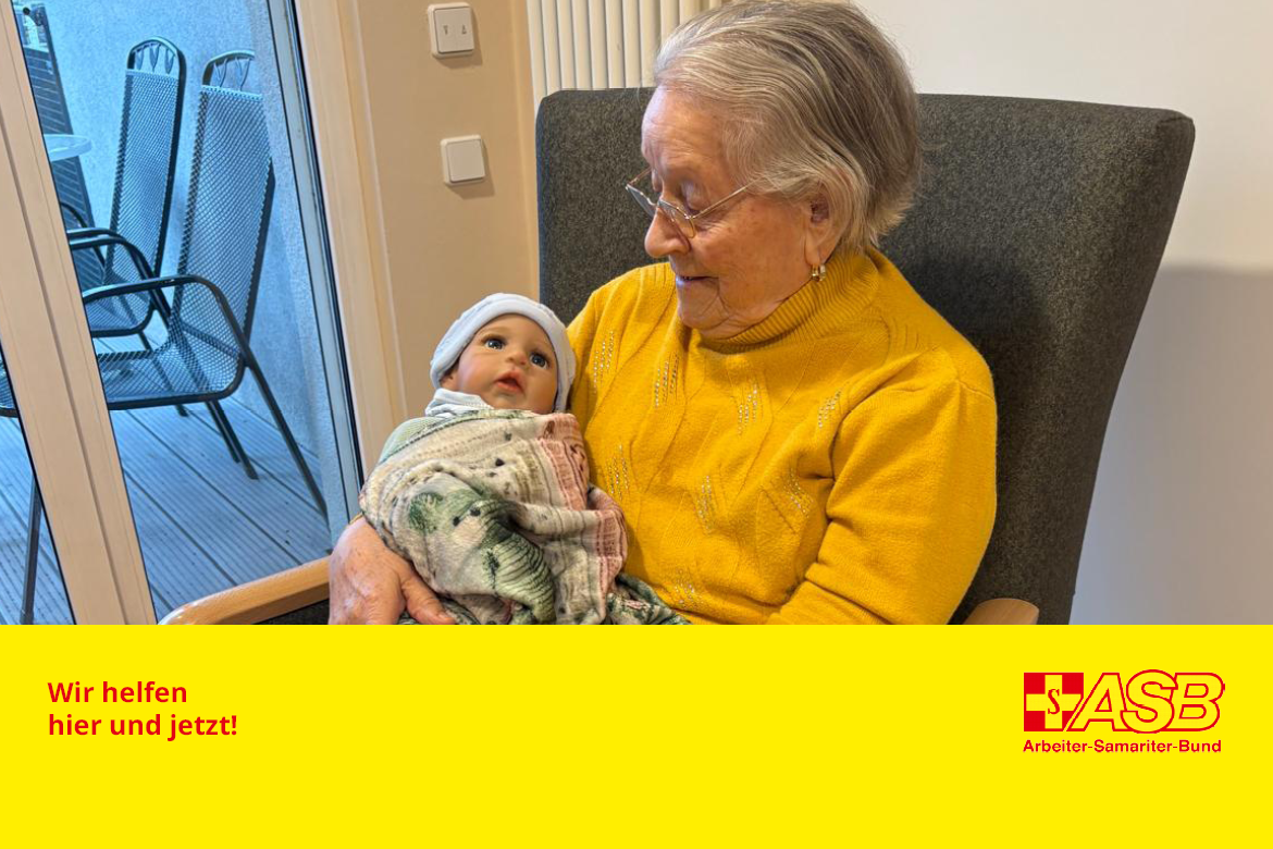 Ein Stück Vertrautheit im Alltag: Wie Therapiepuppen Herzen erreichen